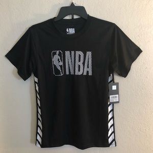 NWT NBA kids black tee shirt size L (14-16)